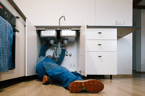 Professional Leak Detection technician working in Croydon, PA
